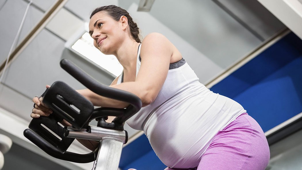 3 Pregnancy Health &amp; Fitness Myths You Should Know About uk.anyt.me/1fN