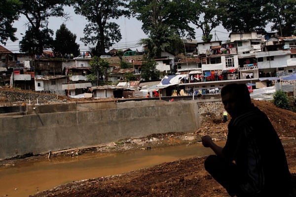 Pungutan di Teras Cikapundung, Pemkot Didesak Perketat Pengamanan Taman dlvr.it/Lnv2Bp cc <a href="/inilahdotcom/">inilahcom</a>