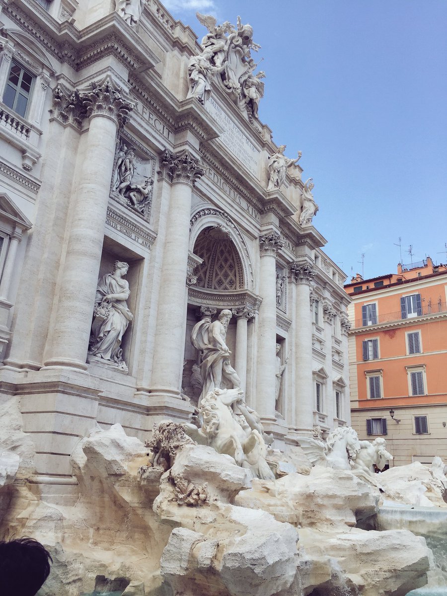 anvitamehra's tweet photo. #Rome #TreviFountain #beautifulRoma #traveldiaries #Eurotrip #summer2016 https://t.co/tJxKa6CjAE