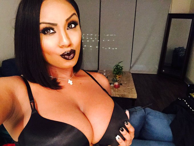 I hate packing 🙈🙈 https://t.co/0zOl5z8EnC<a href="/tag/texas"class="tags"><span>#texas</span></a><a href="/tag/friday"class="tags"><span>#friday</span></a><a href="/tag/blessed"class="tags"><span>#blessed</span></a><a href="/tag/dallas"class="tags"><span>#dallas</span></a><a href="/tag/ebony"class="tags"><span>#ebony</span></a><a href="/tag/latin"class="tags"><span>#latin</span></a>