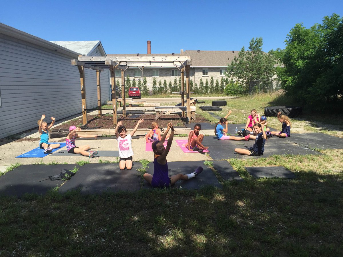 celticacademy's tweet photo. Day #3 #IrishCompetitiveBootCamp #intensityrising #heatwave2016 https://t.co/0wdvI5r3es