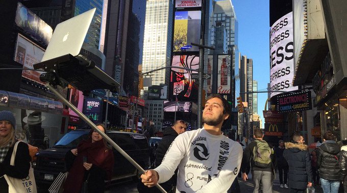 View image on Twitter