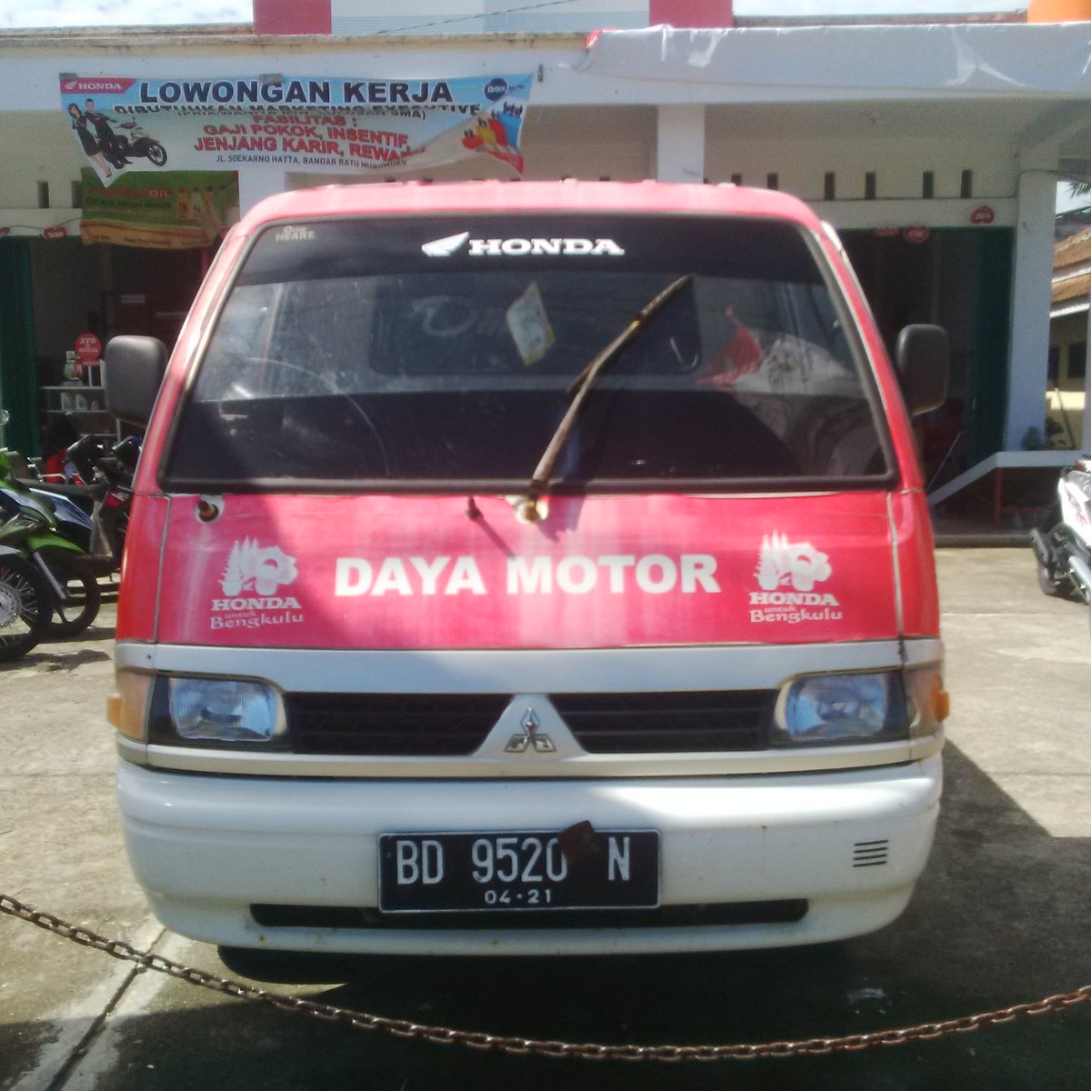 putraperkas's tweet image. 