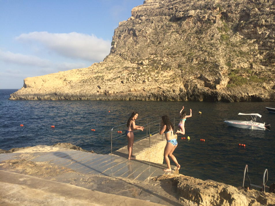 JCGGeog's tweet image. Early morning swim in Gozo. Last day in the sun. @jcg_live