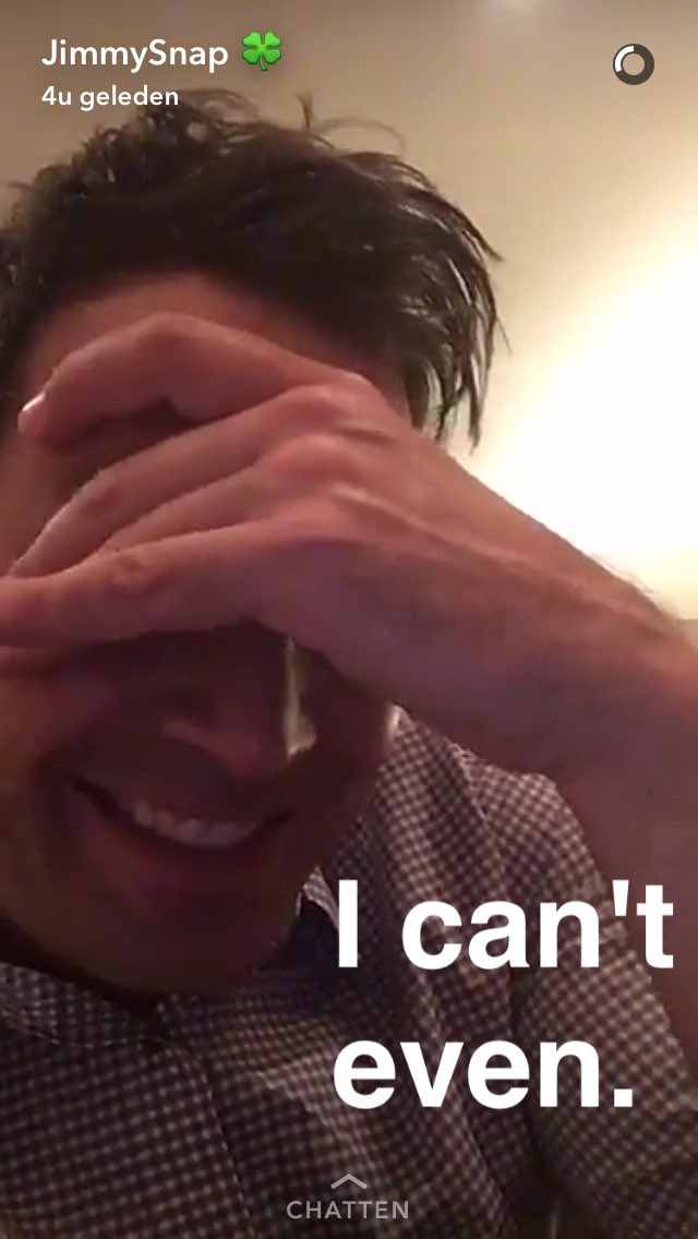 Fallonfalpal2's tweet photo. he sees us, that's why #fallonsnap #jimmysnap πππΌβ€οΈ #Falpals https://t.co/uQ49KHXKpZ