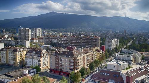 VestnikZora's tweet photo. Сериозен ръст на цените на имотите в България

https://t.co/moQWISaweM https://t.co/OJLXEnPDGK