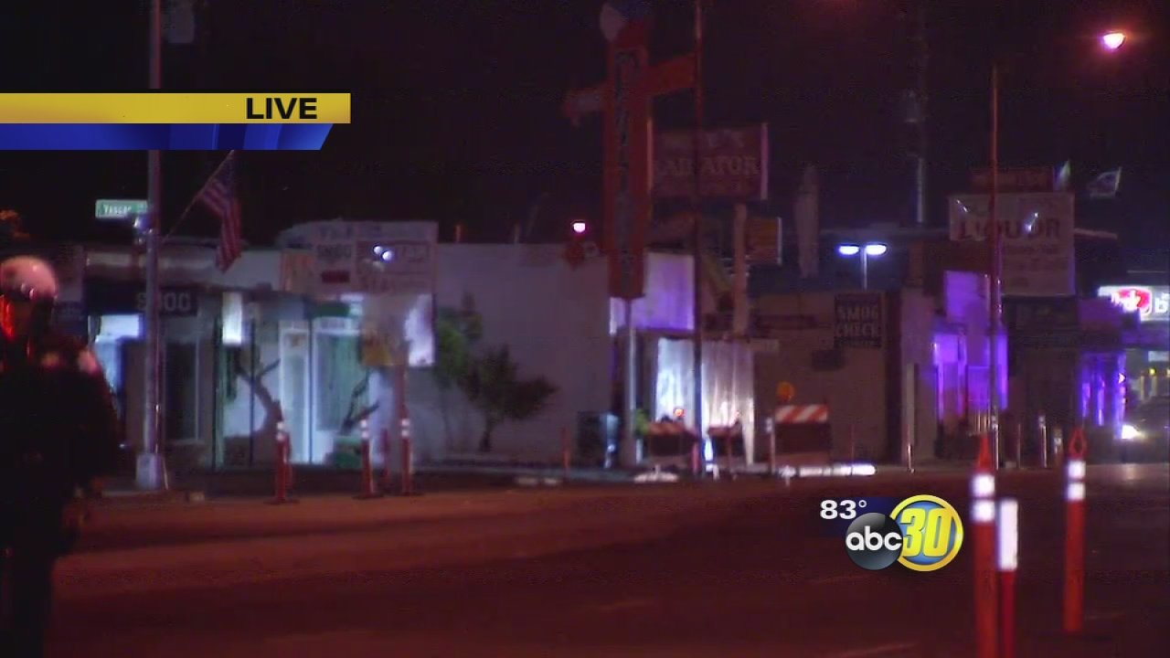 Fresno Police shut down part of road because of standoff in central