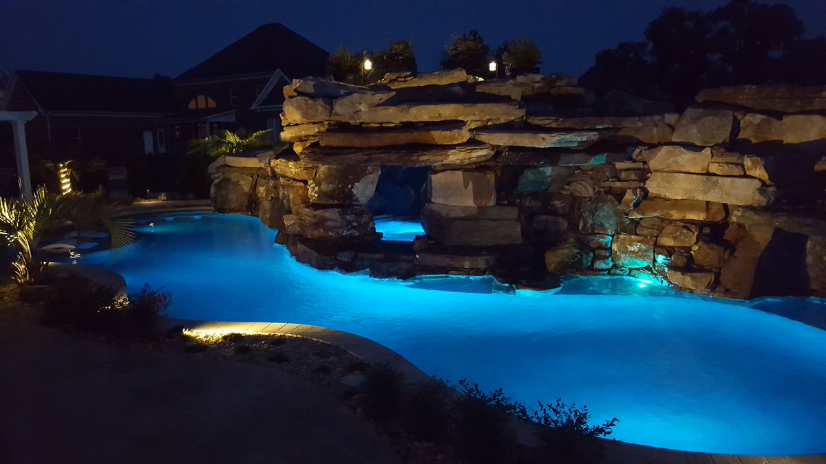 PoolsPlusHSV's tweet image. Pool transformed by @lucaslagoons for Insane Pools #animalplanet #poolsplus #rocketcity #poollife