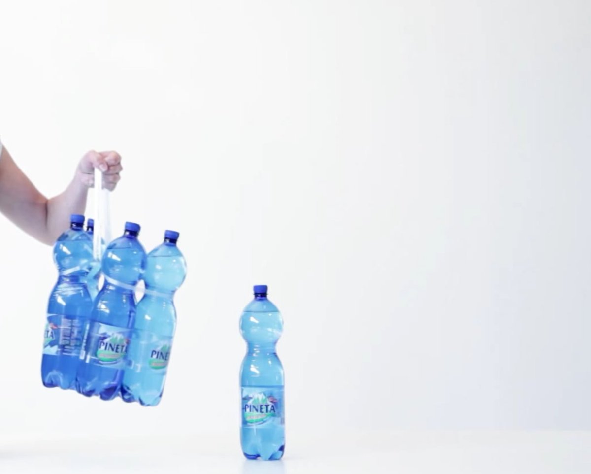 KronesAG's tweet photo. What makes Krones #LitePac so special? 
https://t.co/h8CqhPF5Or

#PackagingWeek https://t.co/nfhIAmBgqI
