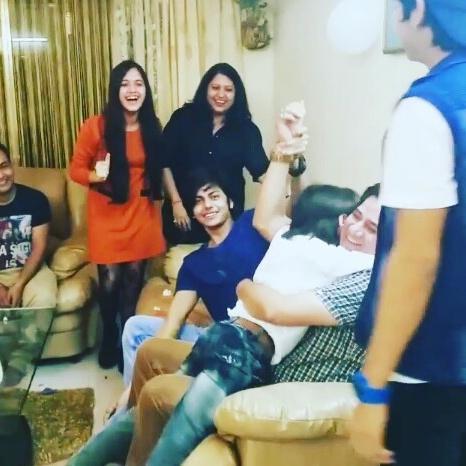 yashasvi_love's tweet photo. @siddnigam_off @jannat_zubair29 #abhisheknigam 💕💕 https://t.co/s7hUpgeyJb