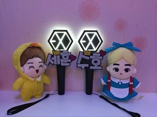 ff_fanfen's tweet photo. ☀ป้ายชื่อติดแท่งไฟ กากเพชร Kpop☀
=>> 100฿
**สั่งทำได้ค่ะ**
#exothailand #kpopth #EXOrDIUMinBKK https://t.co/GdOmMxvEgO