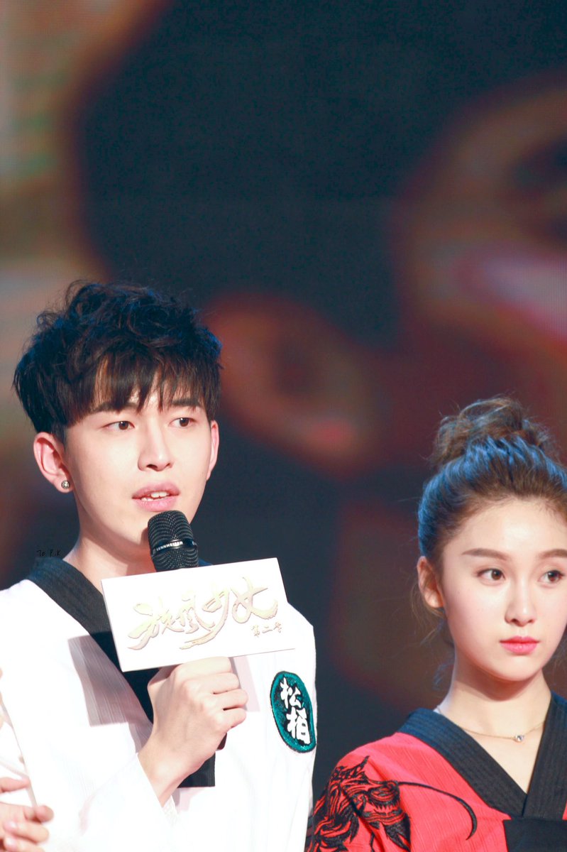 precious_korn's tweet photo. 20160714 旋风少女2开播发布会 #孔垂楠 #korn #孔垂楠korn #kongchuinan #演員孔垂楠 #新偶像孔垂楠 #孔垂楠高绍轩 #人生若如初相見 #遇见最好的孔垂楠 #孔垂楠旋风少女2 https://t.co/czoSiZVCFy