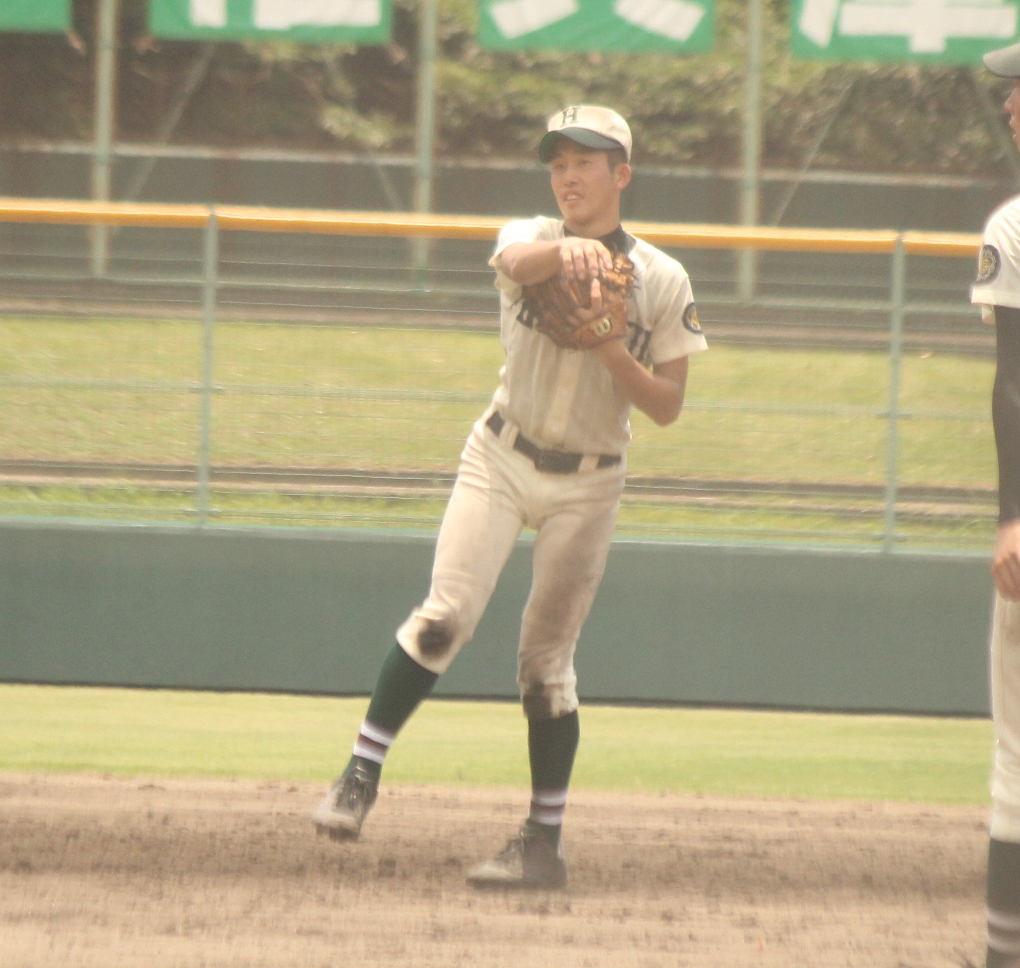 Abc高校野球 ねったまくん ねったまくん 報徳の１年生ショート 小園選手は１番ショートで２安打の活躍 走攻守全てにセンス溢れる姿に 視察に訪れていた日米12球団のスカウトを驚かせていました 高校野球 熱闘 地方大会 速報甲子園への道