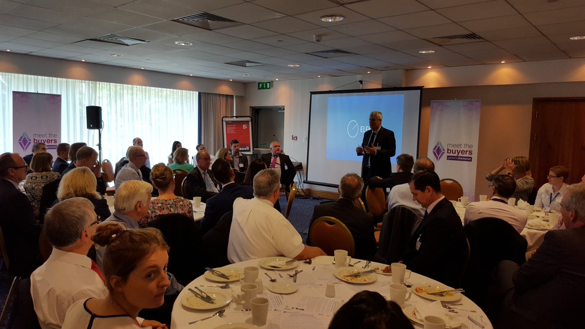 Packed room for the VIP Breakfast session this morning.. needed an extra table! #GatwickMTB16