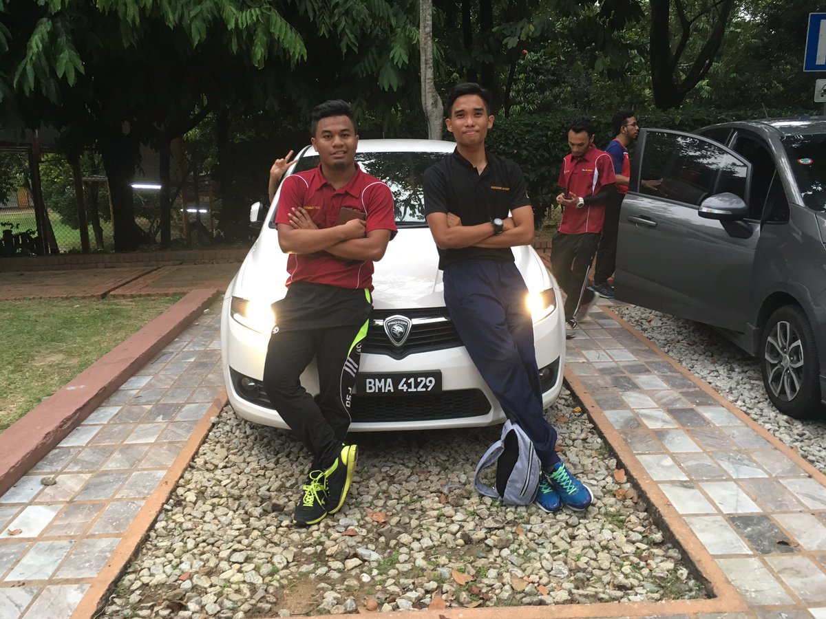 izzatherman's tweet photo. Buang Ego Jauh Jauh #WowJuly2016 #OcTraining #Unikl #UniklMiat @Twt_UniKLMIAT https://t.co/MlZI2rwNYO