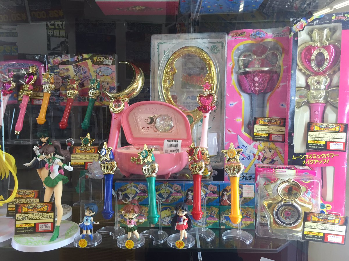 本日セーラームーングッズが大量入荷！ ミニチュアリータブレットや