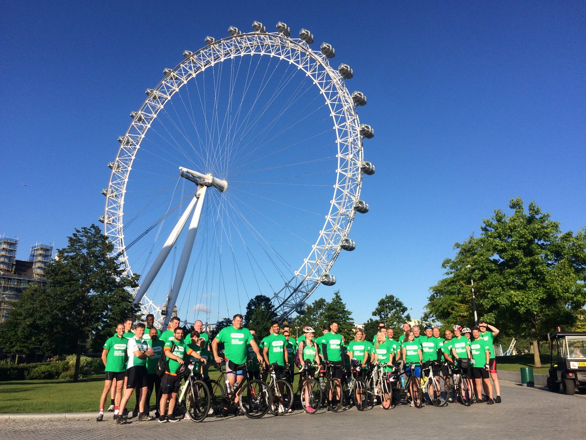macmillancancer's tweet photo. Good luck to the 40 @npowerhq employees who are cycling from London to Paris today. They've raise £24,926 so far! 🚲💚 https://t.co/nfgGwpiyAU