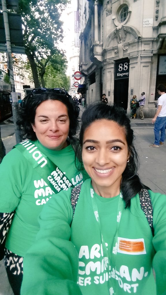PooonamP's tweet photo. Fundraising in full swing in Holborn for @macmillancancer #MacTakeover thank you for the donations :) #greenmachine https://t.co/R9iWXovtJN