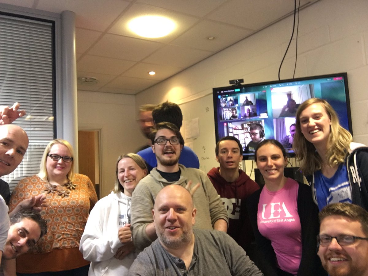 gita_m's tweet image. Day 11 of #30daysoftesting a bit late - finally got picture of my team!