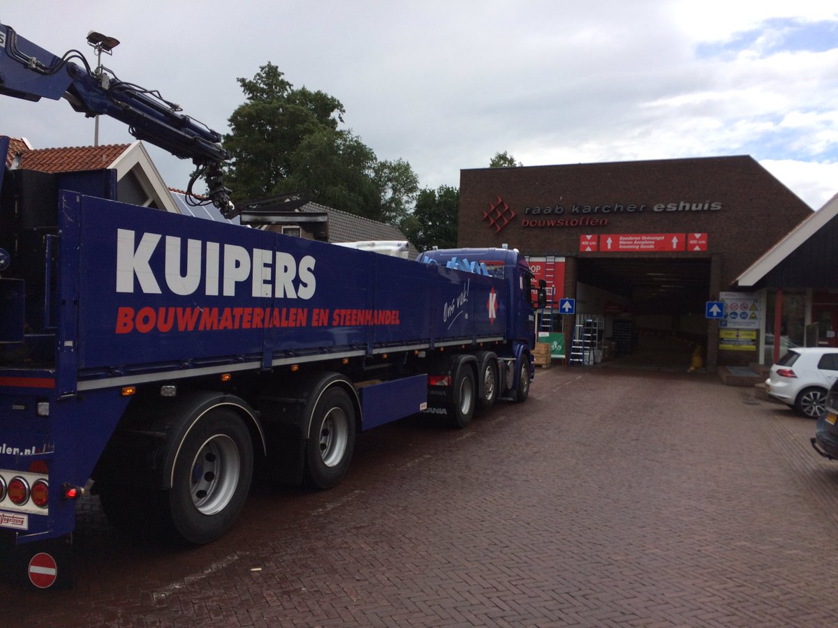 Karkdieke's tweet photo. Iedereen haalt Bouwmaterialen bij @Raab_Karcher #kwaliteit #logistiek https://t.co/8Tm0BwQzA6
