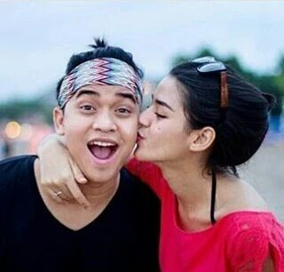 Cinta sejati itu adlah ketika  💕&amp; pikiran mengatakan hal yg sma..semoaga 👫adalah cinta sejati 
<a href="/bangbily/">Billy Syahputra</a> <a href="/susansameh/">SUSAN SAMEEH</a>
