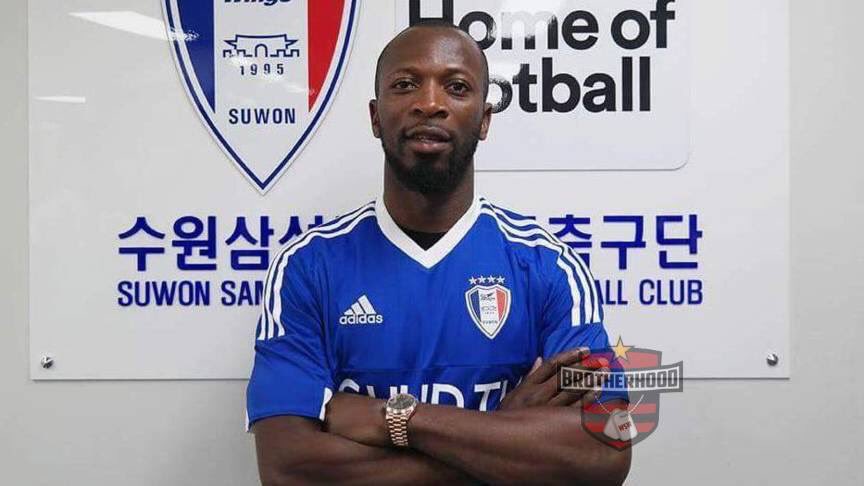 WSWBrotherhood's tweet photo. #CastelenUpdate Romeo Castelen has signed for powerhouse K-League club Suwon Bluewings, https://t.co/o6kVQfczLq https://t.co/EuW5ftnoni