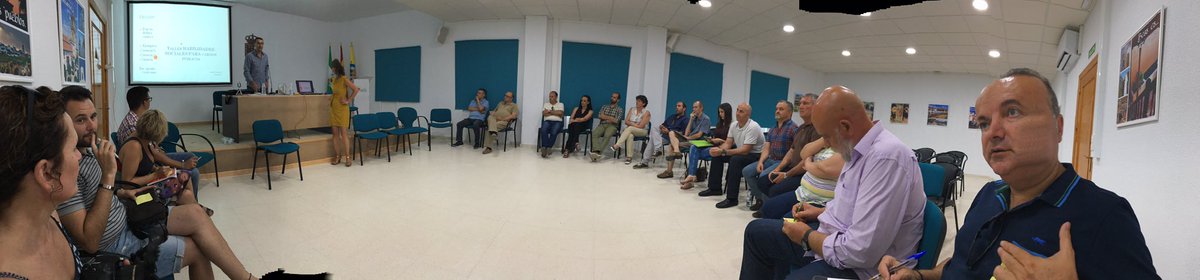 indxhuelva's tweet photo. Ayer taller de habilidades sociales para cargos públicos de ICXH, la formación de los políticos tb es importante. https://t.co/Nx5bjVLOrR