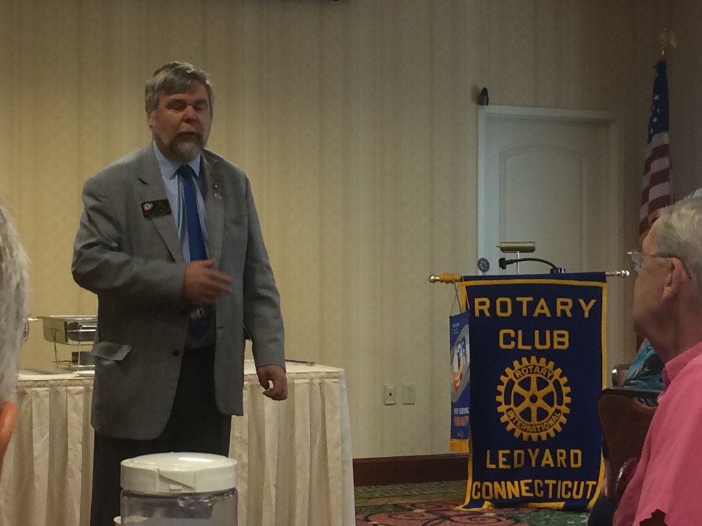 RotaryLedyard's tweet photo. District Governor Paul Mangels speaks at our morning meeting. #rotaryinternational https://t.co/TyytDnI5RJ