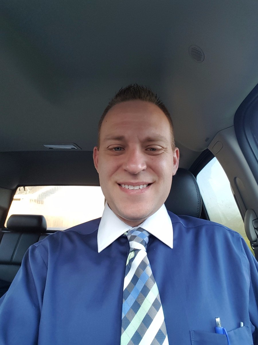 voteiannucci's tweet photo. Sporting my Donald Trump collection shirt. #powershirt, #donaldtrump, #makeamericagreatagain https://t.co/LQKosK700q