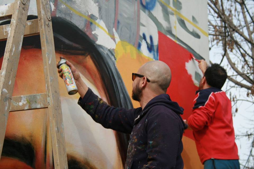 YiraenLP's tweet photo. Un mural de Milagro Sala reclama su libertad en La Plata. Realizado por @lumpenbola. Mirá https://t.co/6KCzxIgnAC https://t.co/79C2KtlRnx