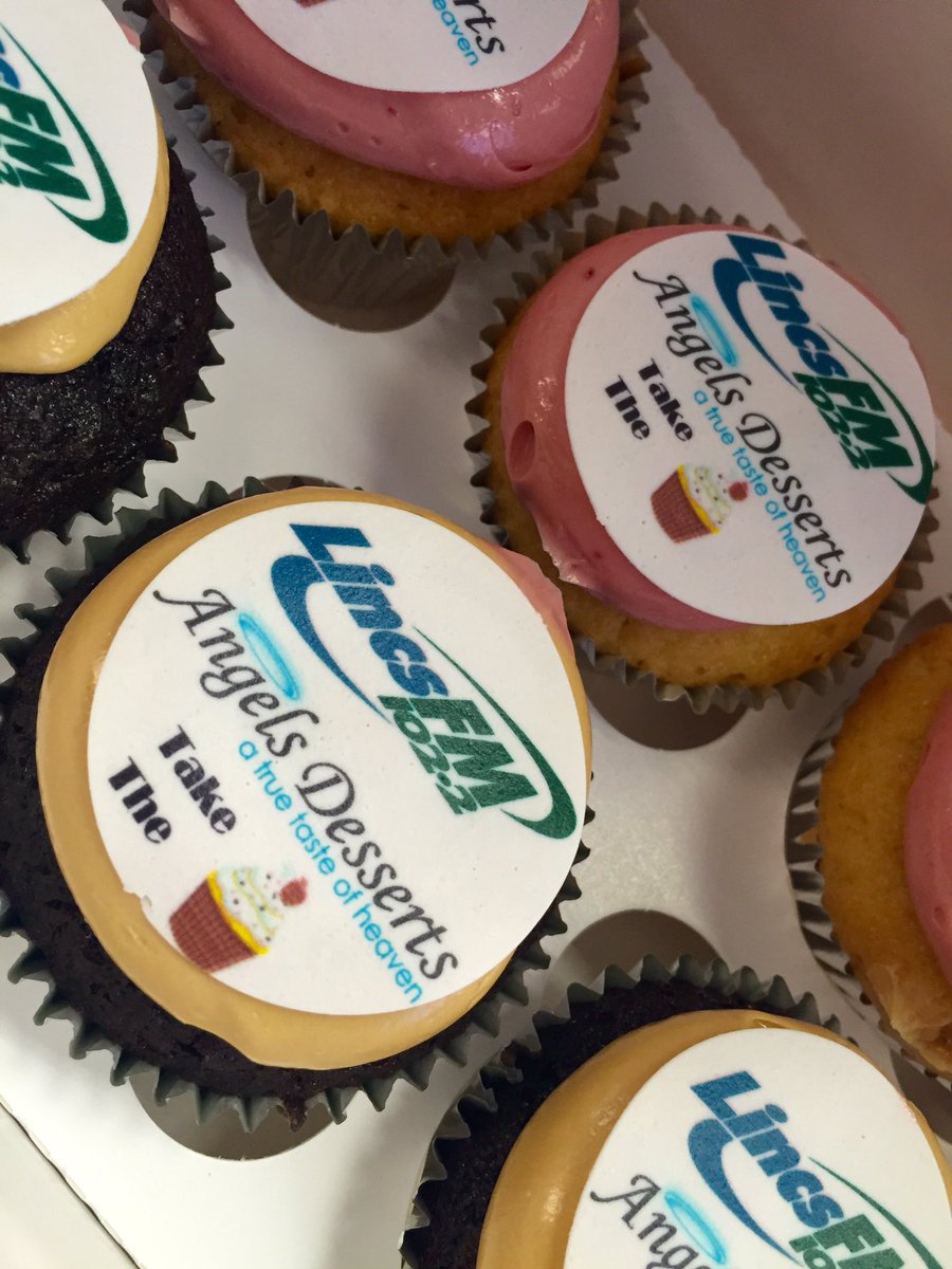 fantackletastic's tweet photo. @LincsFM #takethecake with #AndyFenton and #AngelsDesserts @mmc_agency  @primal_team sharesies?  :) https://t.co/fu7gT1NnjK
