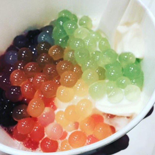 One of our lovely customers decided to top their Froyo up with every popping bubble flavour imaginable! Would you?!