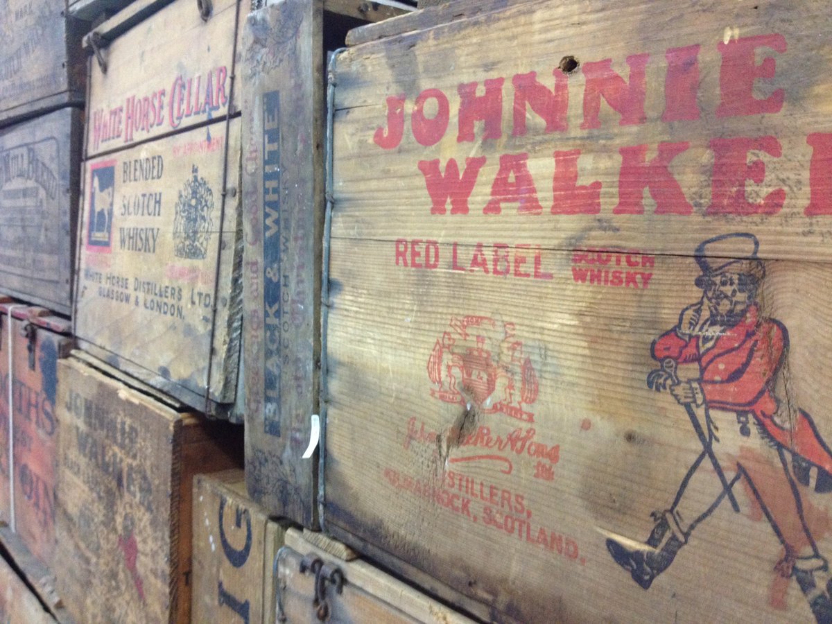 DonaldColville's tweet image. One of the most inspirational places in the world of Scotch, the #diageoarchive #lovescotch #BehindTheScenes
