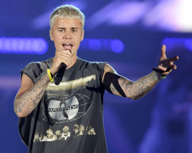 TribLIVE.com (@triblive) on Twitter photo Miss <a href="/justinbieber/">Justin Bieber</a>'s show in Pittsburgh? <a href="/SydneyDBauer/">Sydney Bauer</a> was there to tell you all about it. bit.ly/29FUOMP Miss <a href="/justinbieber/">Justin Bieber</a>'s show in Pittsburgh? <a href="/SydneyDBauer/">Sydney Bauer</a> was there to tell you all about it. bit.ly/29FUOMP