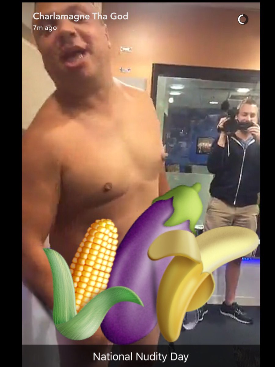 Elvis Duran Show on X: Want a true treat? Follow @cthagod on @Snapchat:  cthagod7 -- @GregTtheFratBoy is BUTT NAKED! #nationalnudityday  t.coVhPXAReVGa  X