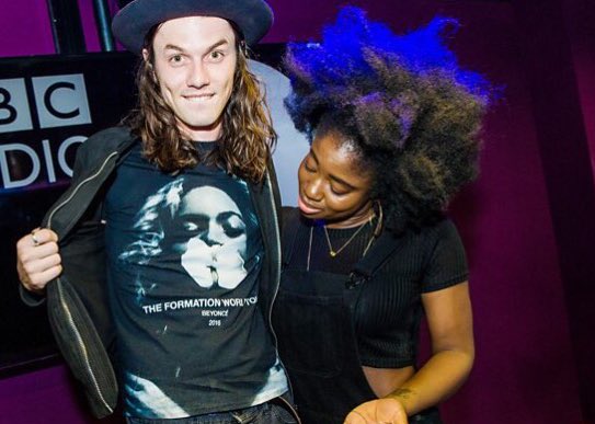JamesBayMusic's tweet photo. My 4th #LiveLounge today!! Huge thanks to @grimmers @claraamfo and @BBCR1 for having me and for all the LL love! X https://t.co/yvqIksllW0