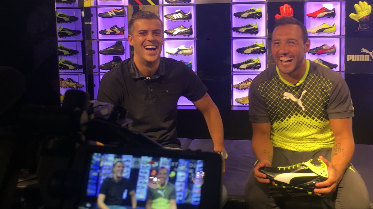 SoccerAM's tweet image. What a man @19SCazorla is! Arsenal Teammates coming to our YouTube channel on Wednesday.

Tag a Gooner 🔴⚪️