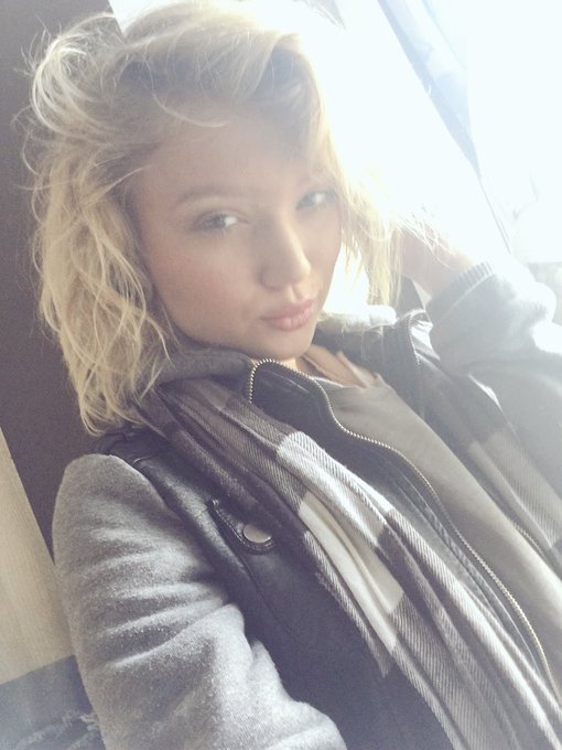 Bonjour 🇫🇷👑 https://t.co/R7OI54WSMu<a href="/tag/skyelites"class="tags"><span>#skyelites</span></a>