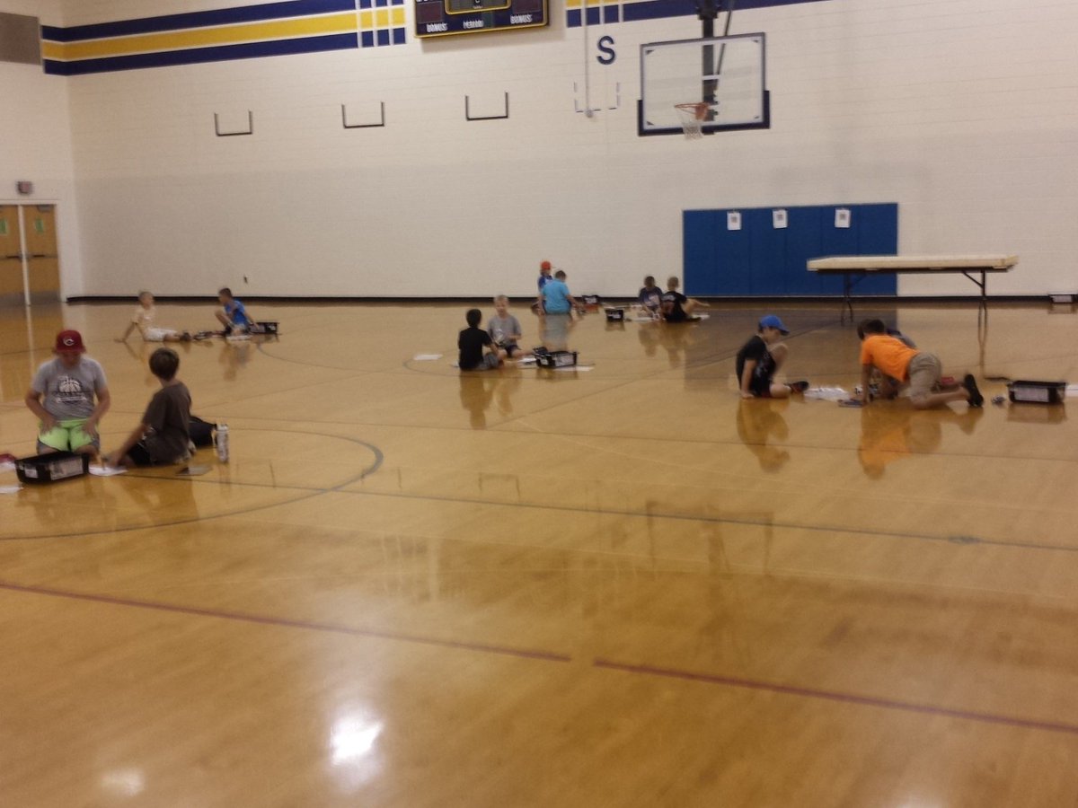 penglishSTEM's tweet image. Ryan first lego league gets off the ground with its first practice session. #glcstech #ryantech