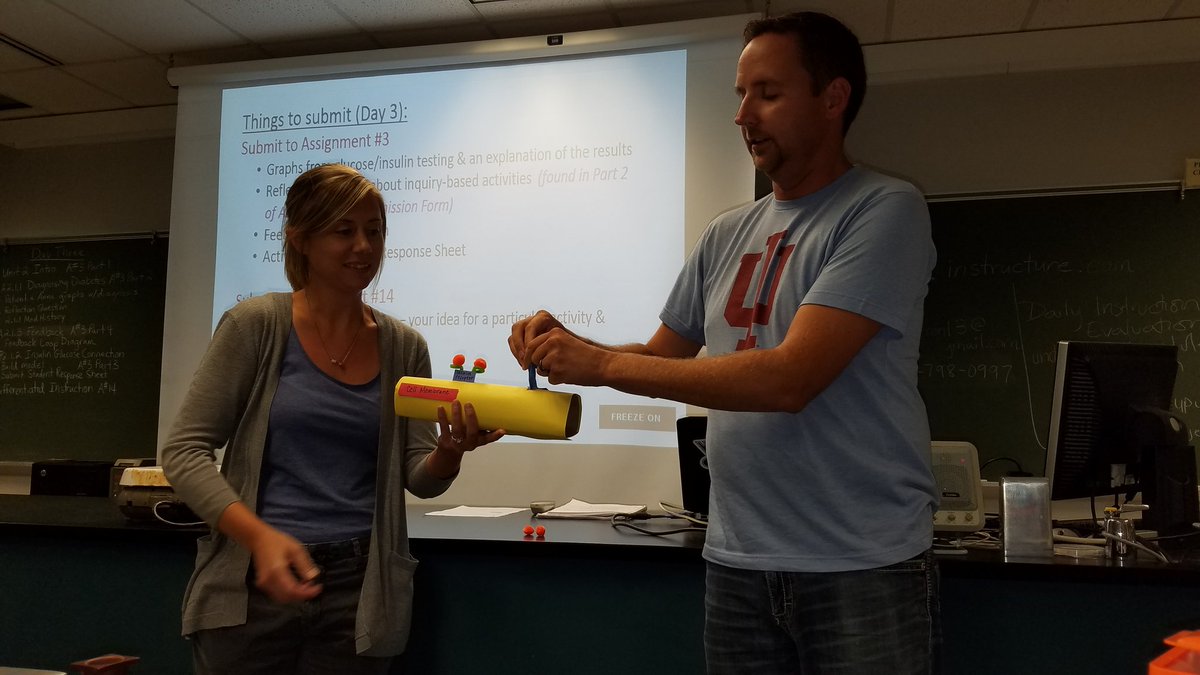 dorman_napls's tweet photo. Eat your heart out engineers. Bio makes working insulin cell signal pathway. #PLTW #NAHScommUNITY https://t.co/APKQlhtp4o