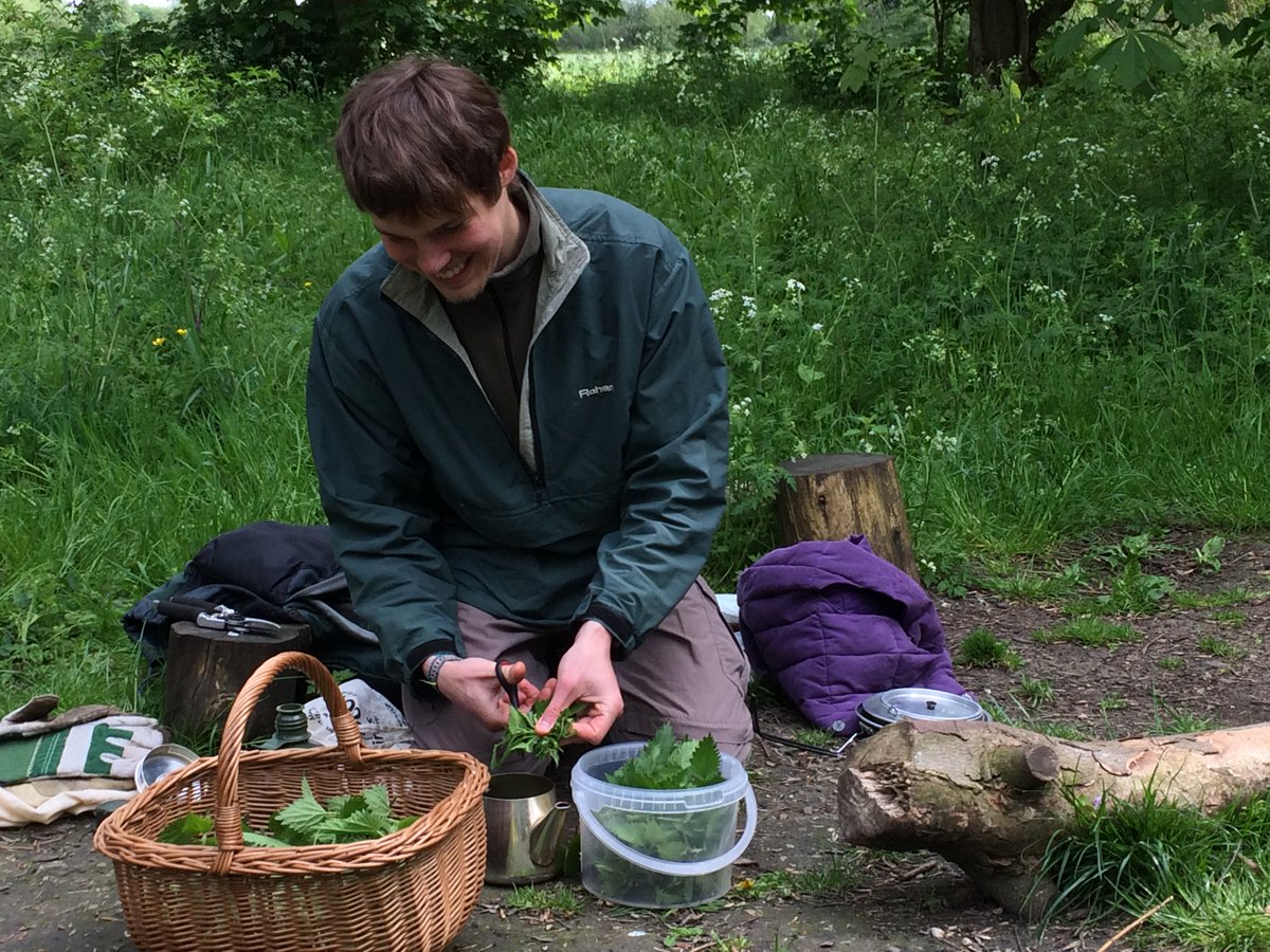 CoggesWitney's tweet photo. Summer holiday fun at Cogges - cooking, crafting, storytelling and bushcraft. Starts 25 July https://t.co/Qjjanrt6Xe https://t.co/W9QjosVfXC