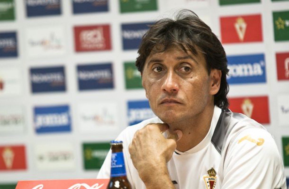 NacioLleida's tweet photo. Gustavo Siviero, nou entrenador del @LleidaEsportiu https://t.co/oJzARQXT66 https://t.co/nneiK6k3Iq