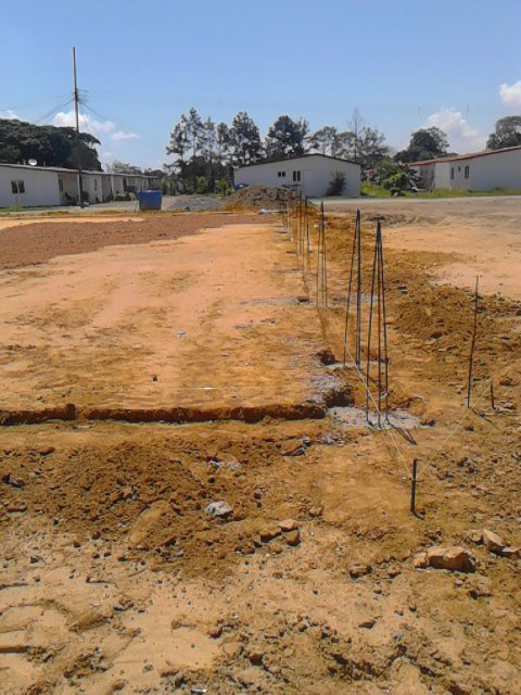 Obras_JJMora's tweet photo. Marcha con total éxito construcción de cancha de usos múltiples en el sector Guaremal, con @matson_5 #Moronavanza https://t.co/OxQlrIejFr