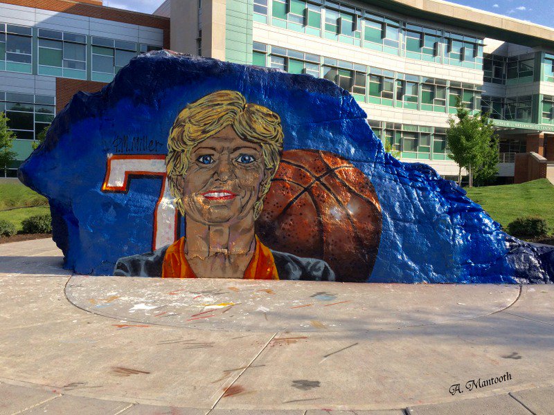 Awesome tribute painted on the Rock last night! #PatSummitt