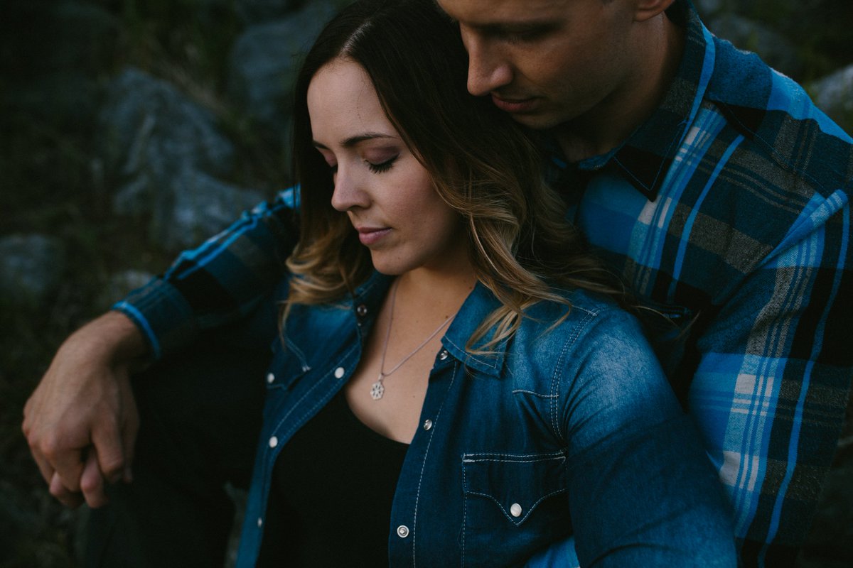 Candice &amp; Tyler: #Engagement

leddaphoto.ca/candice-tyler-…

#yycphotographer #canmore #weddingphotographer #connection