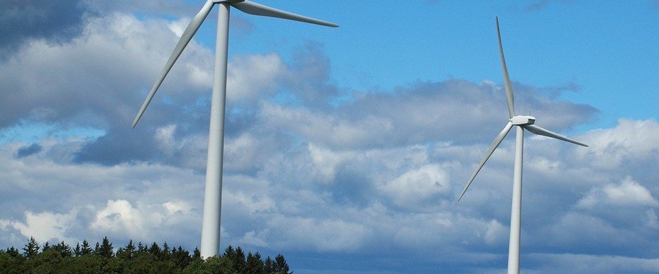 El #ministeriodeindustria subastará entre 1.500 y 2.000 MW de #energíarenovable en otoño buff.ly/29SeH45