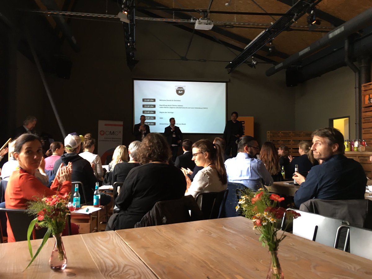 Heute bei den #ContentMarketingBeats #cmcx. Vorfreude auf @talkabout 👌
