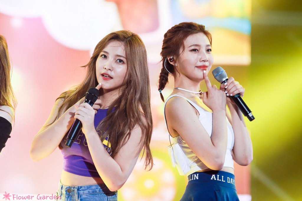 archiveyeri's tweet photo. JOYRI 🔥 https://t.co/qhnZgwMei6