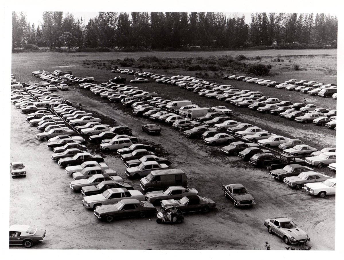 BrowardCollege's tweet photo. And you thought it was rough getting out of the Central Campus Parking Deck.... #TBT #NoPavement #ParkInTheSand https://t.co/vMQ29EZCmd