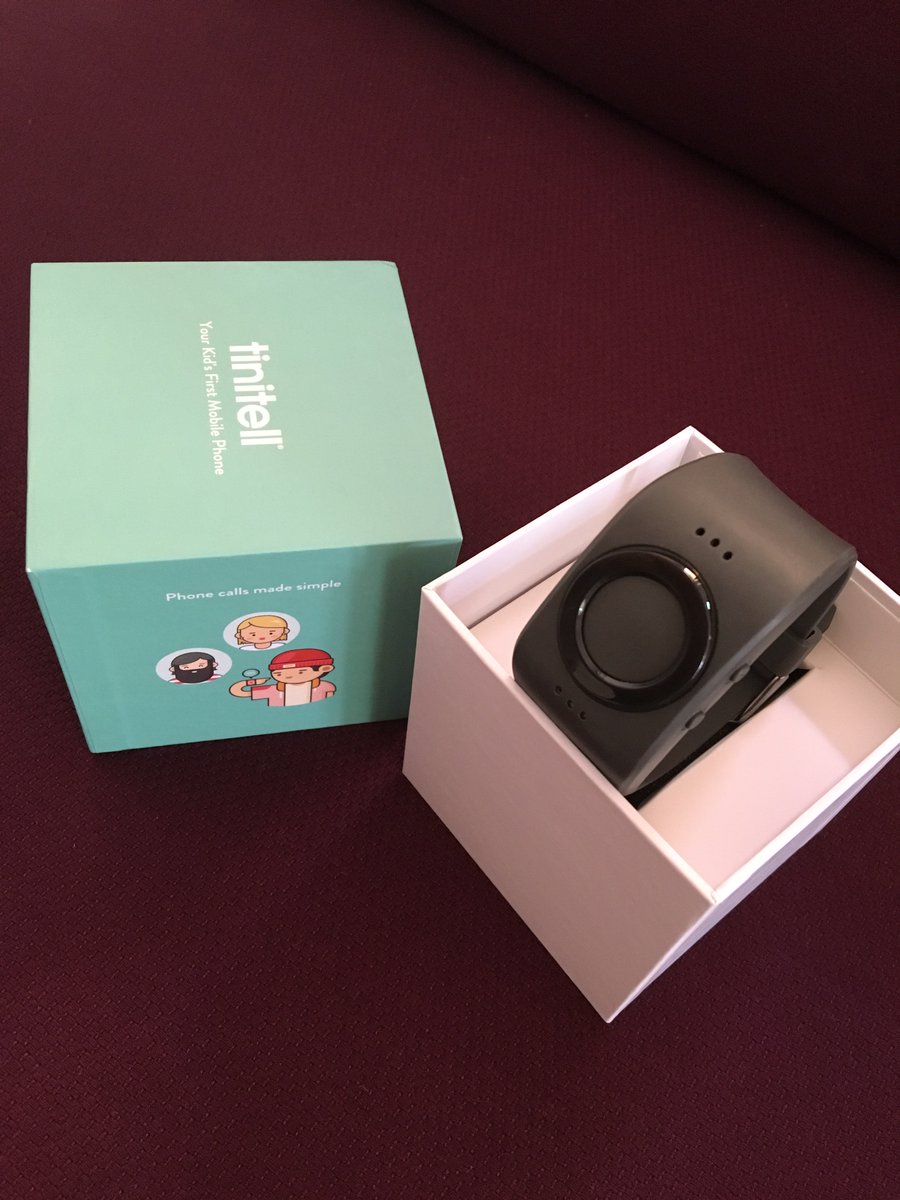 OptimizerInvest's tweet photo. It's tiny and it's a telephone. Just got my Tinitell :D #ourportfolio #IoT #wearable https://t.co/y19vk6KO1J